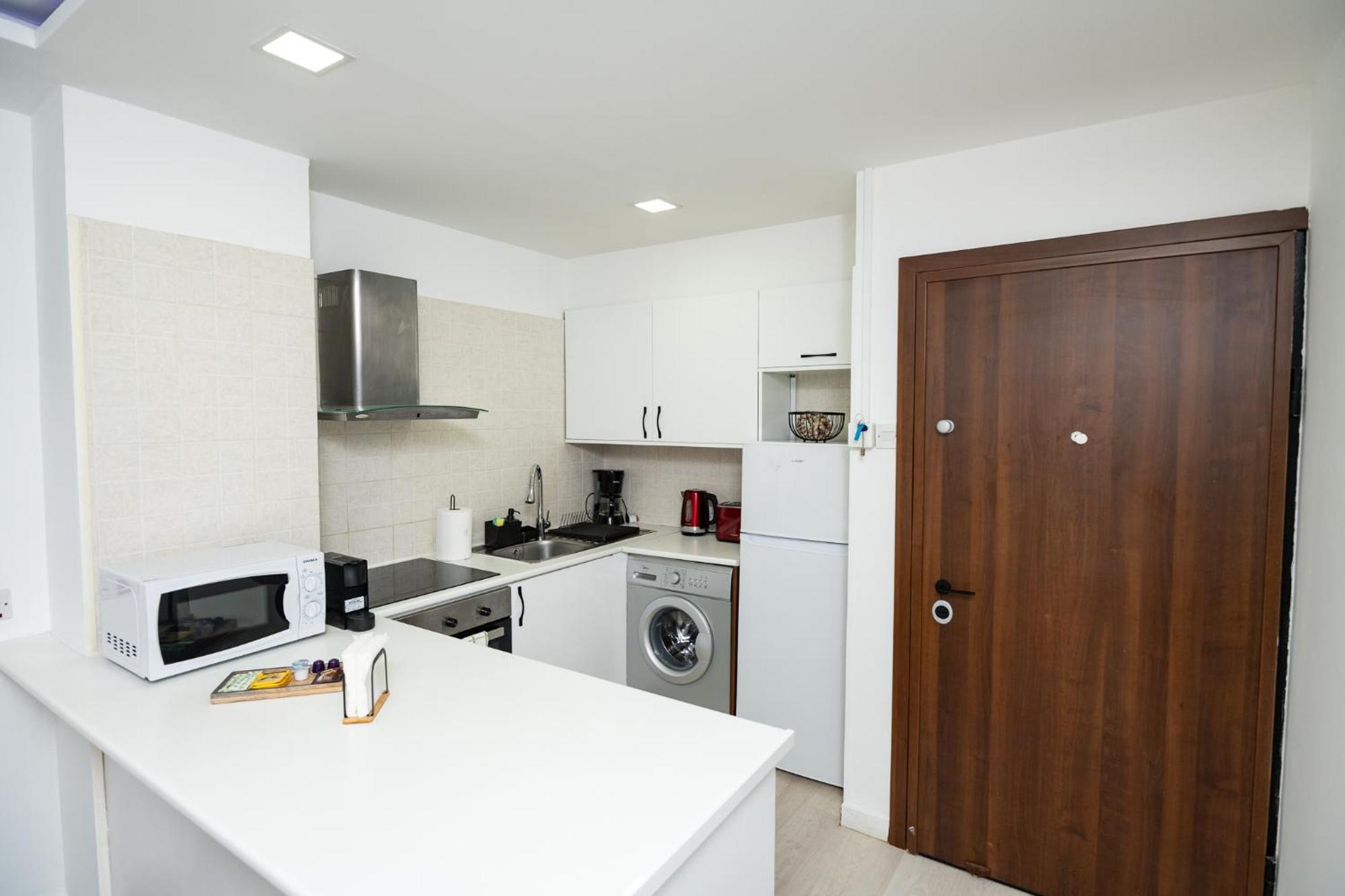 Lazuli Beach & Pool Apartment 501 Λάρνακα Εξωτερικό φωτογραφία